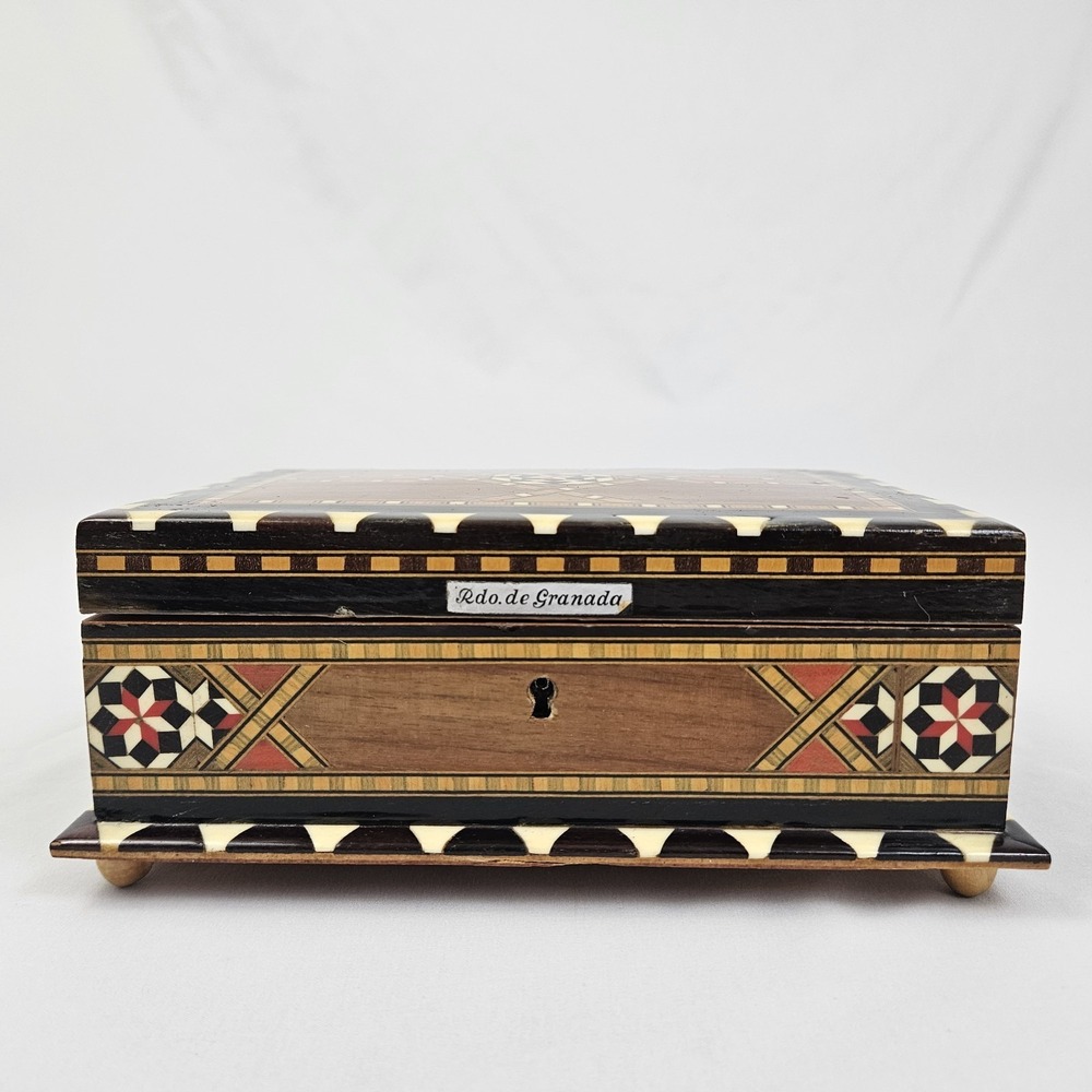Spanish Marquetry Laquered Jewelry Box Musical Mosaic Vintage Mid-Century - Picture 5 of 11